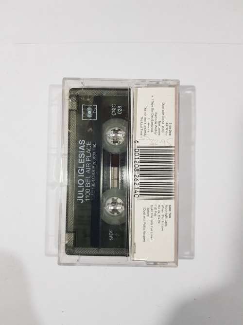 Julio Iglesias, 1100 Bel Air Place, Cassette