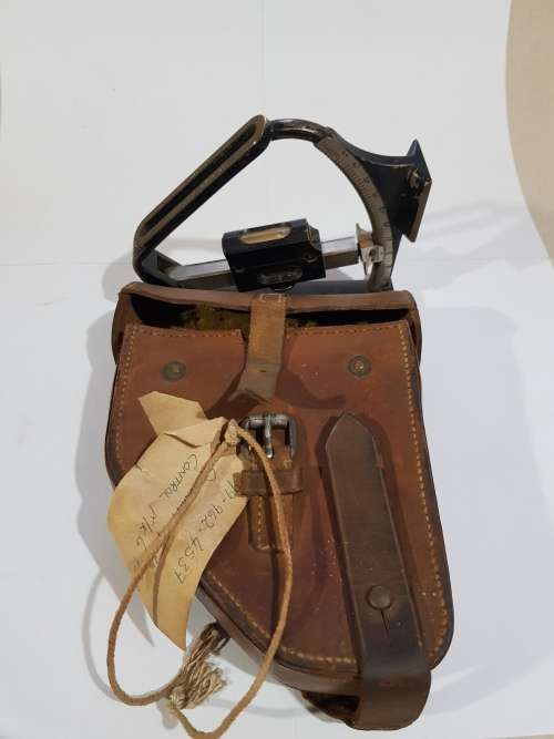 WW II, World War II, British Clinometer Field Mark VI, No. 17619, 1941