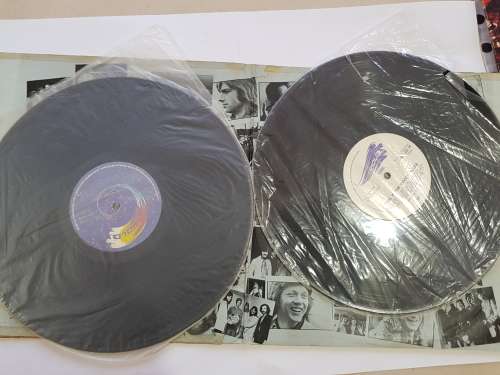 The Moody Blues, This is the Moody Blues Double LP, VG+