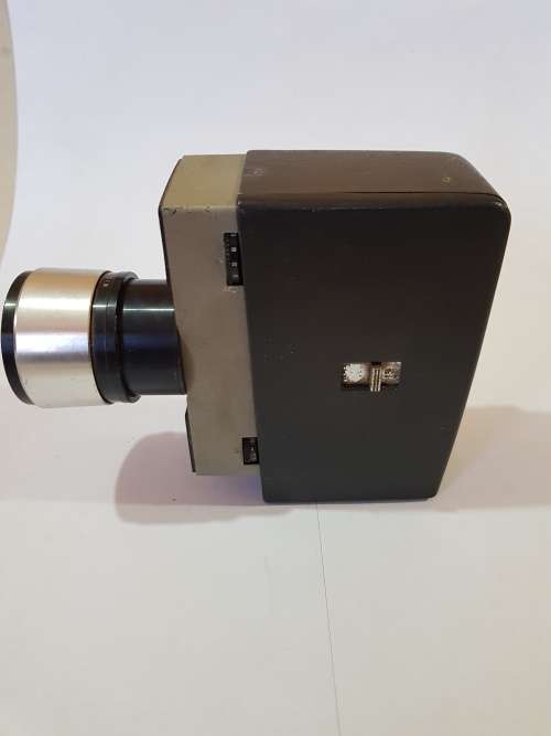 Vintage Camera, Argus M-4 Zoom Camera 8mm