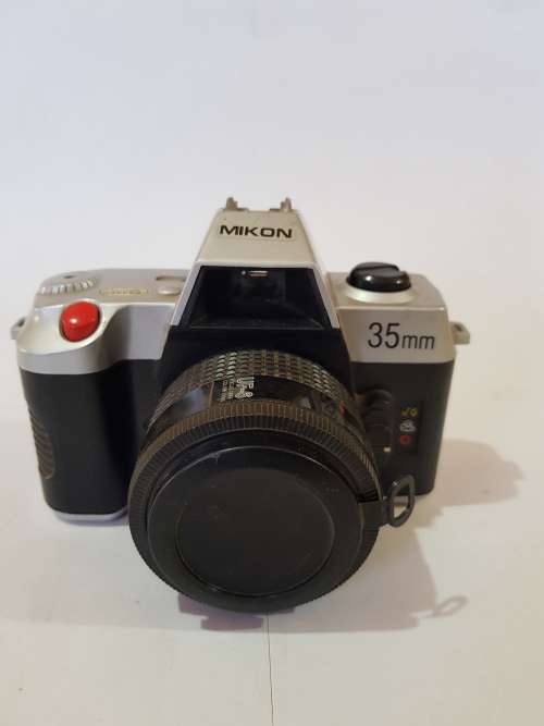 Vintage Camera, Mikon 35mm Film Camera, Series 626326