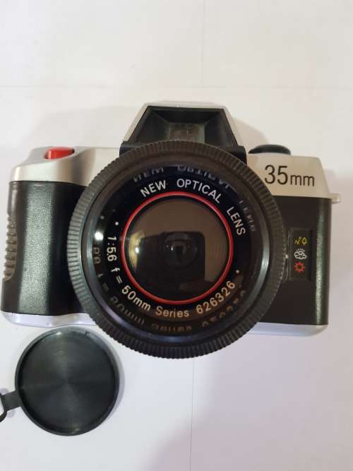 Vintage Camera, Mikon 35mm Film Camera, Series 626326