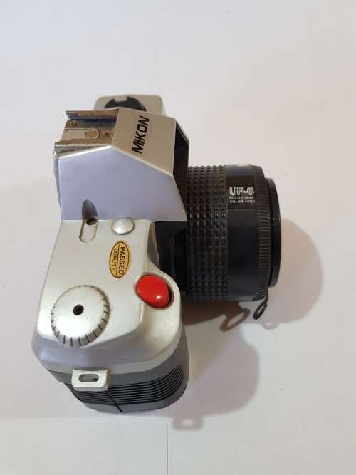 Vintage Camera, Mikon 35mm Film Camera, Series 626326
