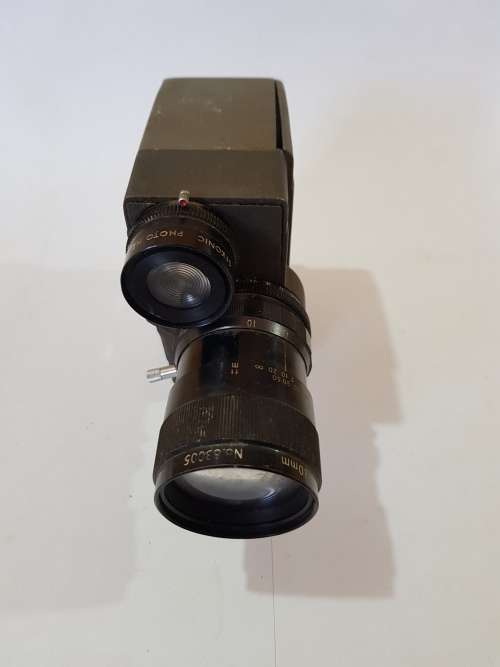 Crown 8 Model EZS 8mm vintage Movie Camera, 1.8, 10-30mm