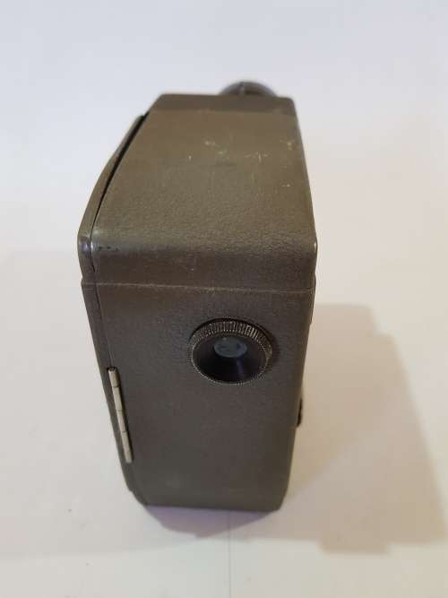 Crown 8 Model EZS 8mm vintage Movie Camera, 1.8, 10-30mm