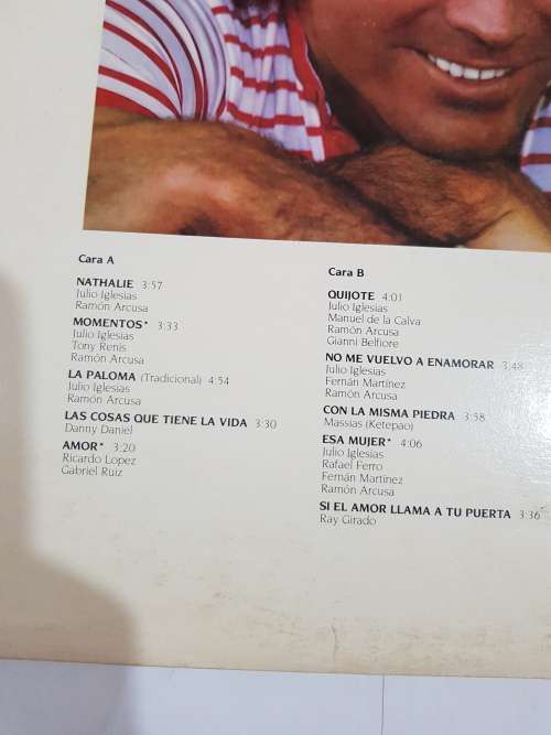 Julio Iglesias, Momentos LP, VG+