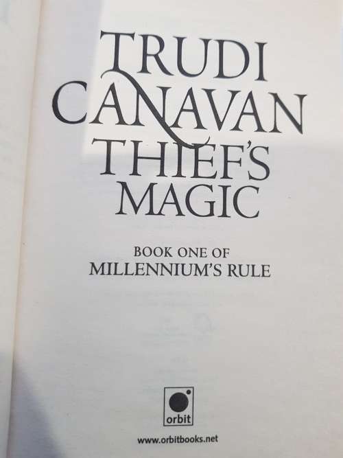 Thief`s Magic by Trudi Canavan