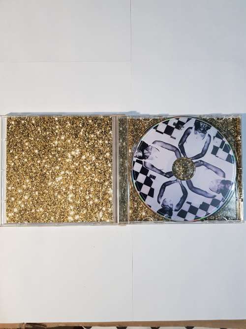 Santogold, Santogold CD