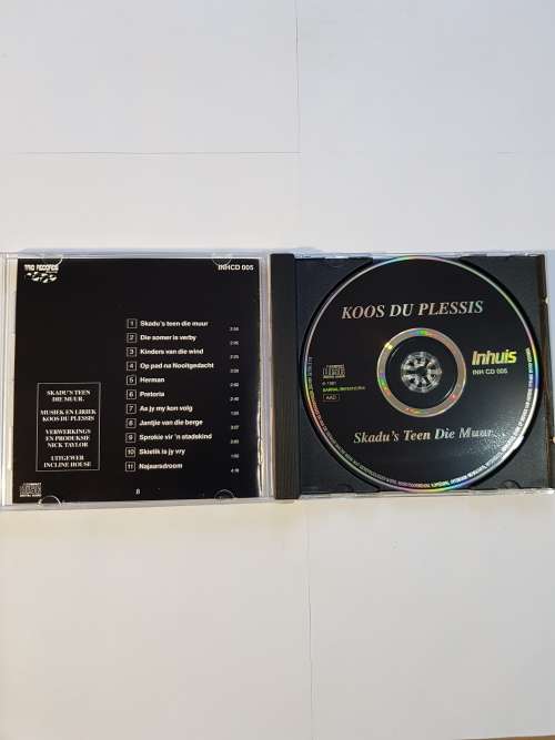 Koos Du Plessis, Skadu`s Teen Die Muur CD
