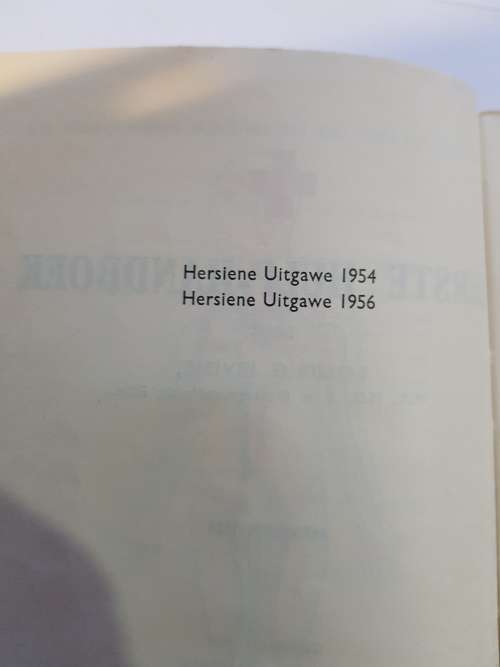 Eerste Hulp-Handboek deur Louis G. Irvine, 1956
