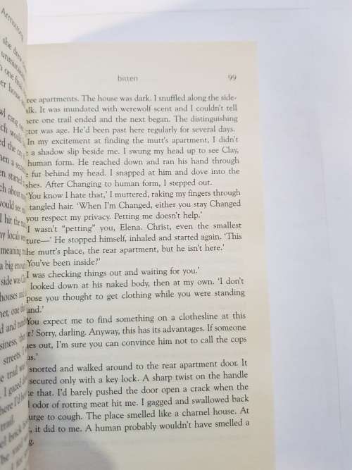 Bitten by Kelly Armstrong