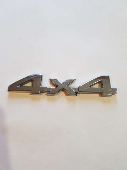 4 x 4 Badge