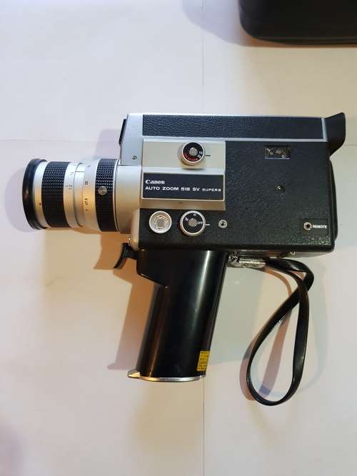 Canon Auto Zoom 518 SV Super 8 Movie Camera with Carry Case, Tele Converter and Super 8 Cartridge