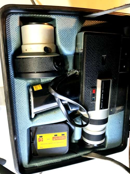 Canon Auto Zoom 518 SV Super 8 Movie Camera with Carry Case, Tele Converter and Super 8 Cartridge