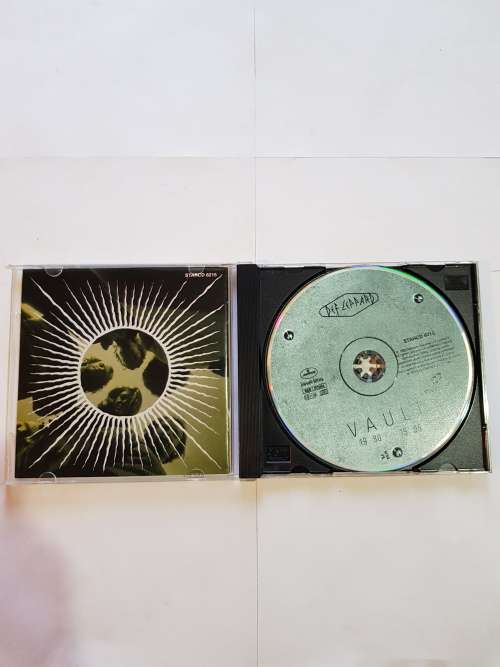 Def Lepperd Greatest Hits, Vault CD