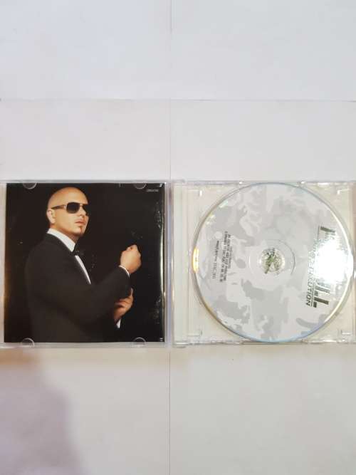 Pitbull, Rebelution CD