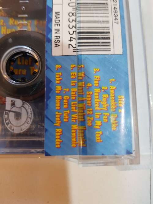 Leon Schuster, Gautvol in Paradise Cassette