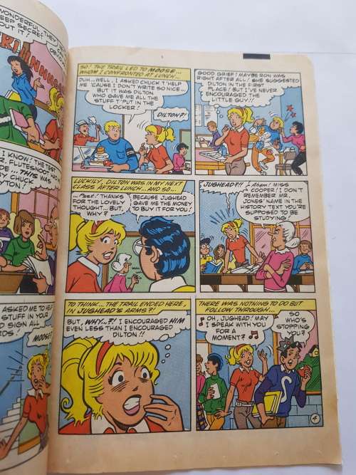 Betty`s Diary, No. 32 Archie Series, 1990