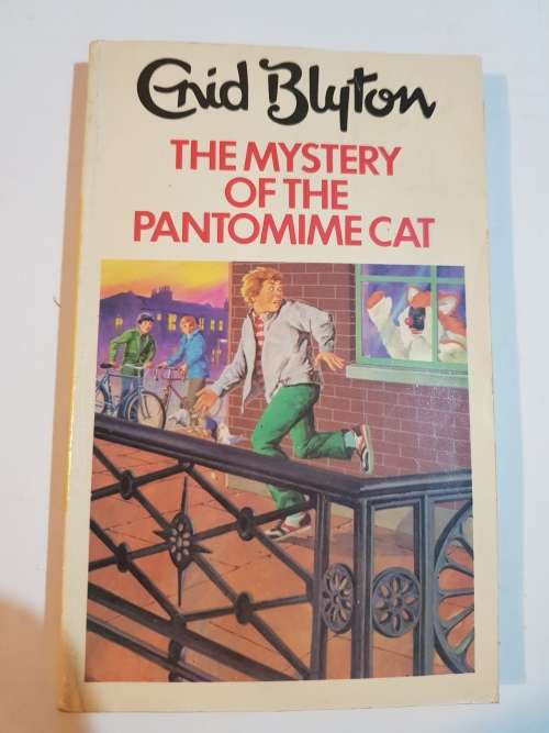 The Mystery Of The Pantomime Cat by Enid Blyton, 1983