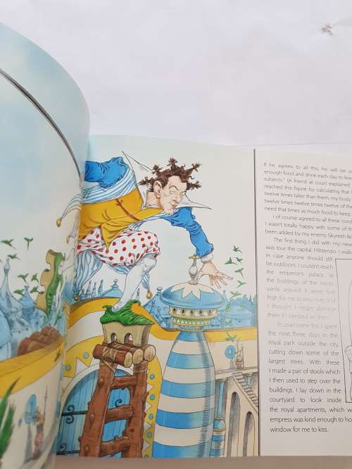 Jonathan Swift`s Gulliver, Retold by Martin Jenkins, Illustrated by Chris Riddell