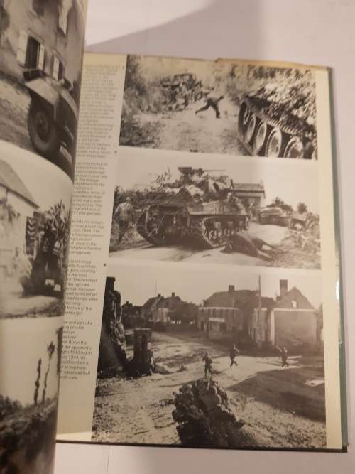 World War II in Photographs by John Pimlott