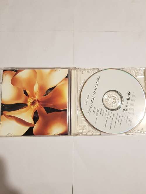 Madonna, Something to Remember CD