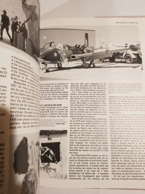 Die Suid-Afrikaanse Krygsmag by Helmoed-Romer Heitman