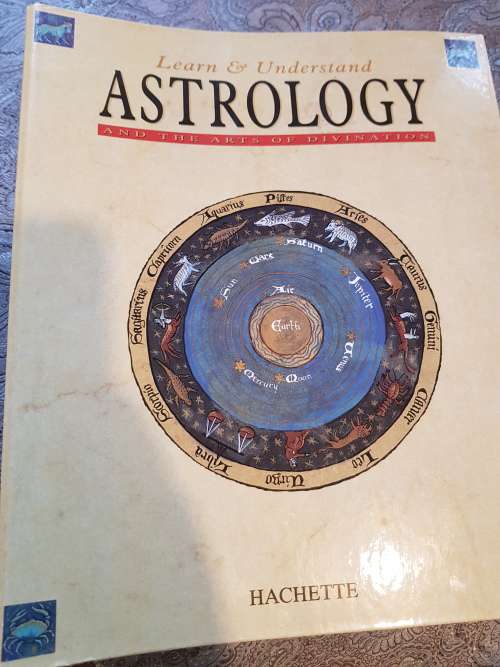 Learn and Understand Astrology, 3 x Binders plus Box