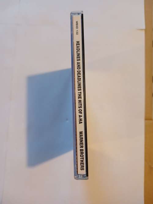 A-HA, Headlines and Deadlines, The Hits of A-HA CD