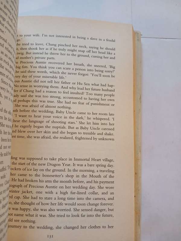 The Bonesetter`s Daughter by Amy Tan, Hardcover