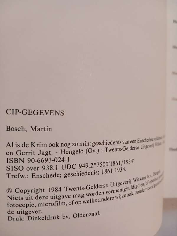 Al is die Krim Ook Nog Zo Min by Martin Bosch en Gerrit Jagt