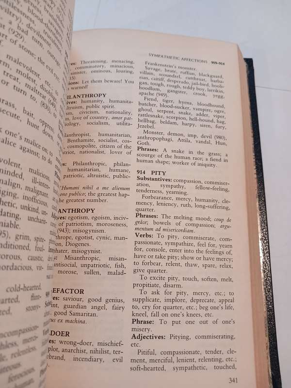 Roget`s Thesaurus, The Everyman Edition, 1986, Leatherbound, Gilded Edging