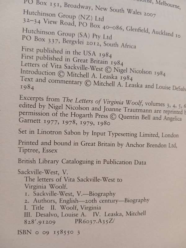 The Letters of Vita Sachville-West to Virginia Woolf edited by Louise DeSalvo & Mitchell A. Leaska