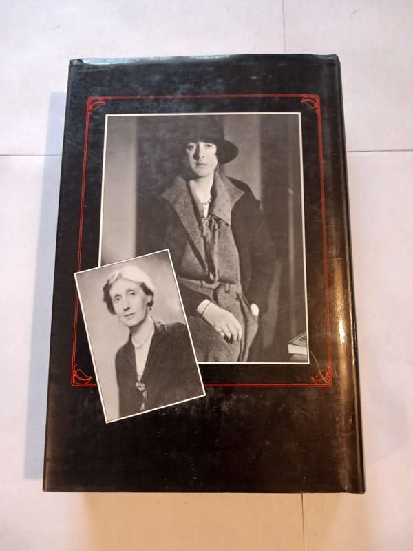 The Letters of Vita Sachville-West to Virginia Woolf edited by Louise DeSalvo & Mitchell A. Leaska
