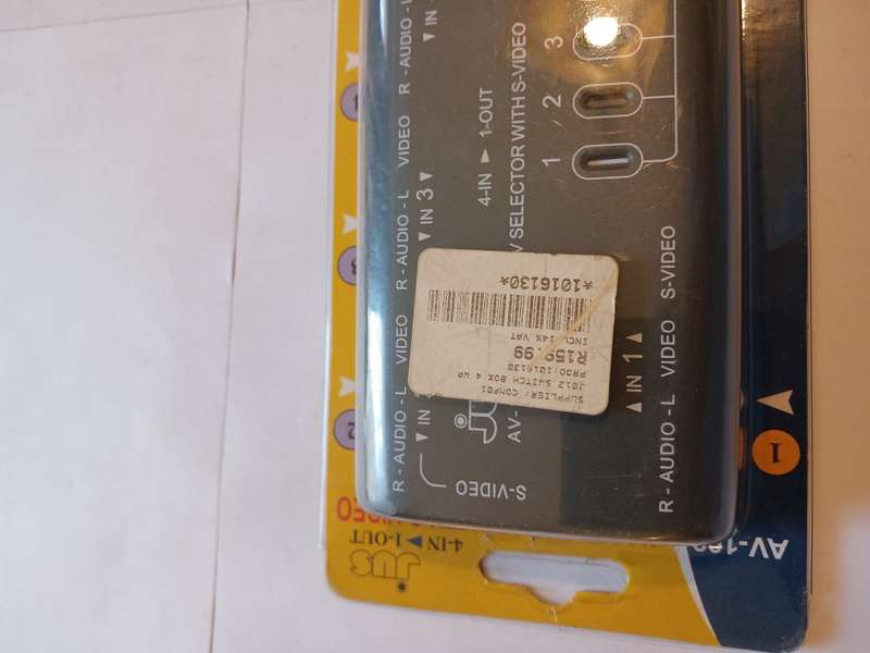 AV Selector with S-Video, 4 in 1 out, AV-109