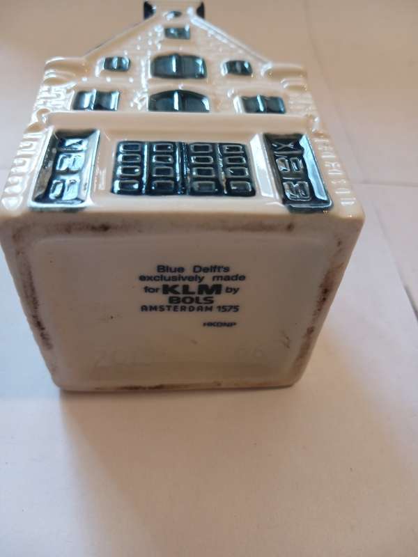 Blue Delft, Porcelain House, Made for KLM by Bols, No. 66