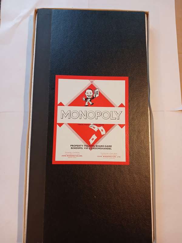 Vintage Monoploy Board Game, Bilingual