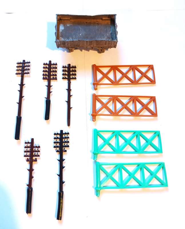 Model Trains, Accessories