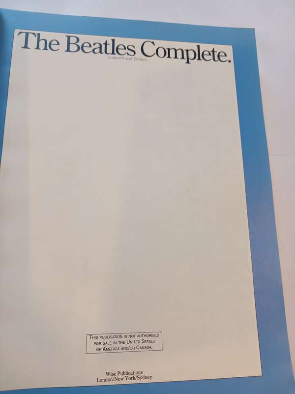 The Beatles, The Beatles Complete Guiter/Vocal Edition, Ray Connolly