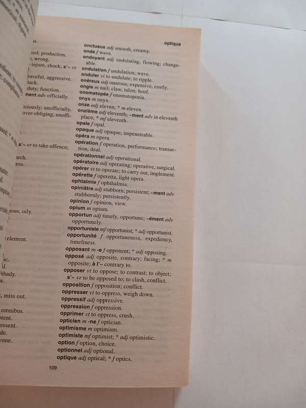 French-English / English-French Dictionary