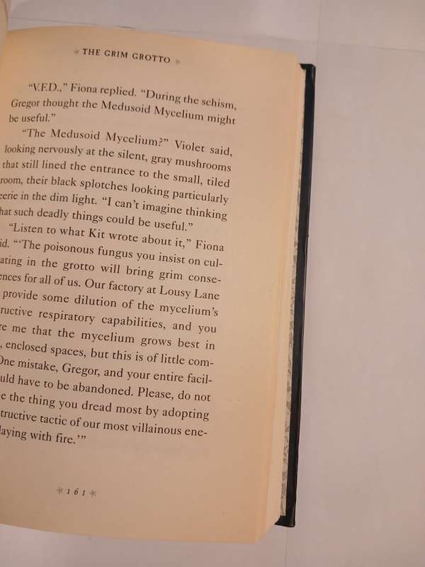 A Series of Unfortunate Events, Book the Eleventh, The Grim Grotto by Lemony Snicket