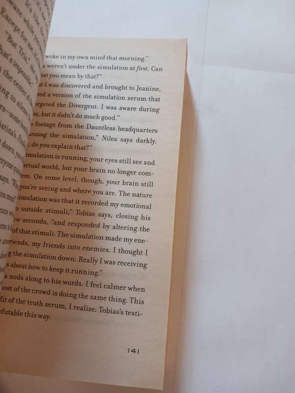 Insurgent by Veronica Roth