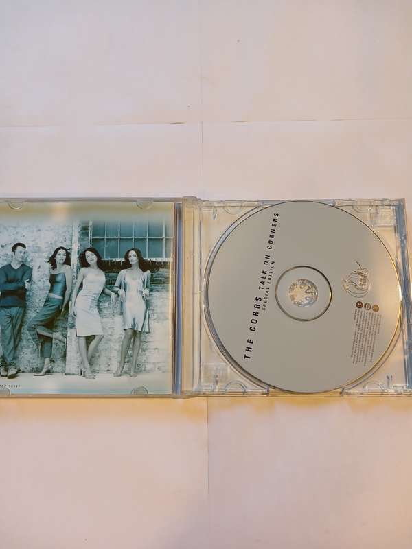 The Corrs, Talk on Corners Special Edition CD
