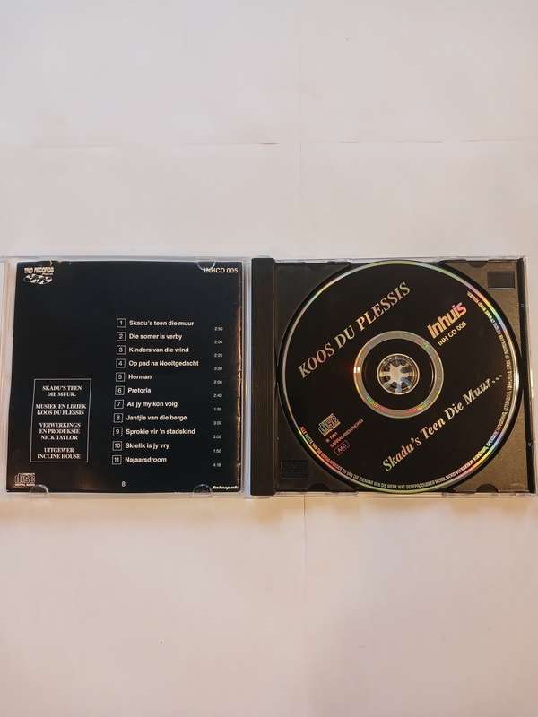 Koos Du Plessis, Skadu`s Teen die Muur CD