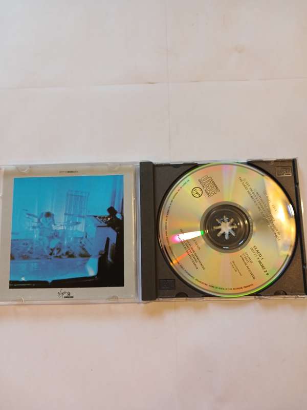 Genesis, `Live` CD
