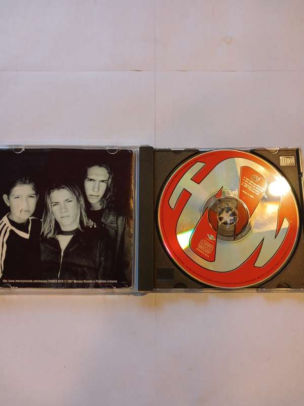Hanson, Middle of Nowhere CD