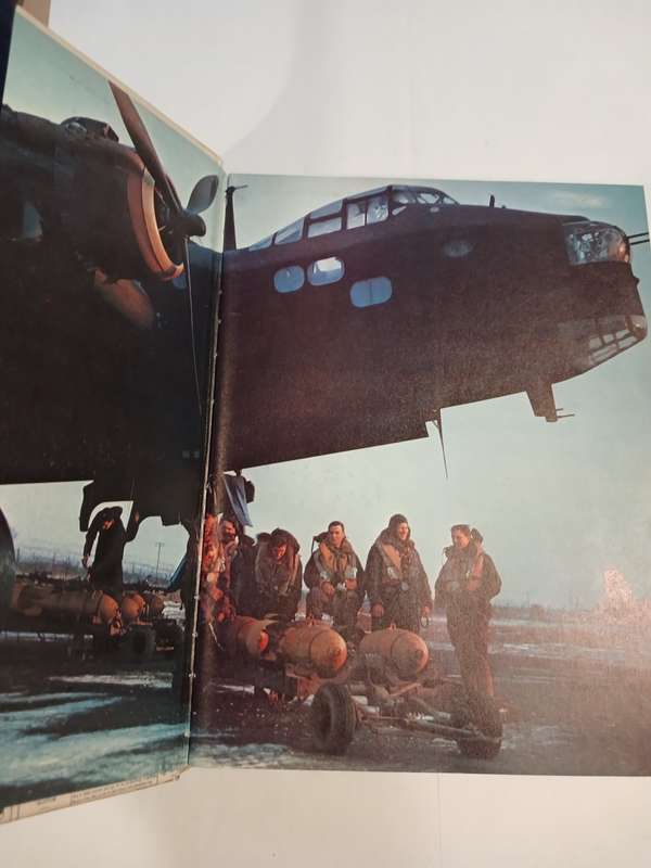 World War II, Land, Sea & Air Battles 1939-1945