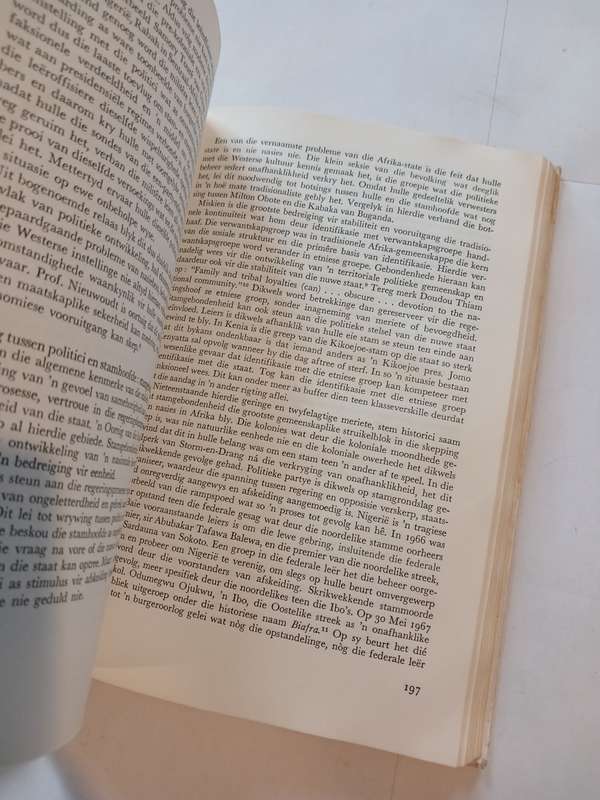 Afrika-Verskeidenheid deur A.P.J. Van Rensburg