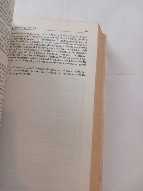 Inleiding tot die Suid-Afrikaanse Reg en Regsleer, `n Afrikaanse Bewerking, 1988
