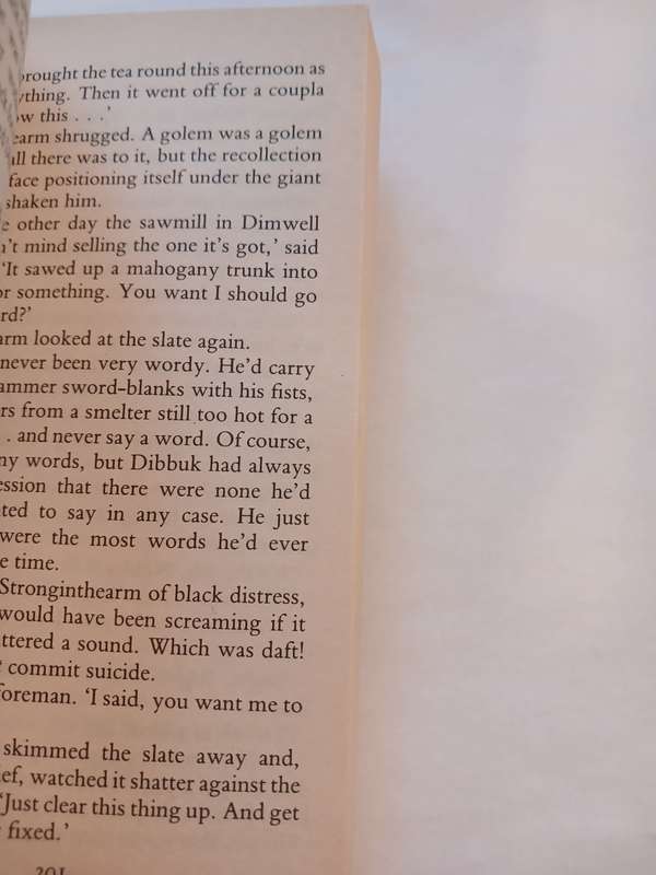 Feet of Clay, A Discworld Novel by Terry Pratchett